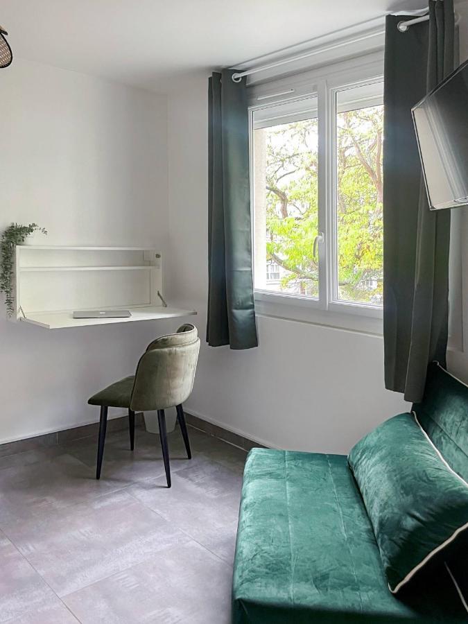 Auteuil • 4 Chambres • Wifi • Metro A 400M Rennes Exteriör bild