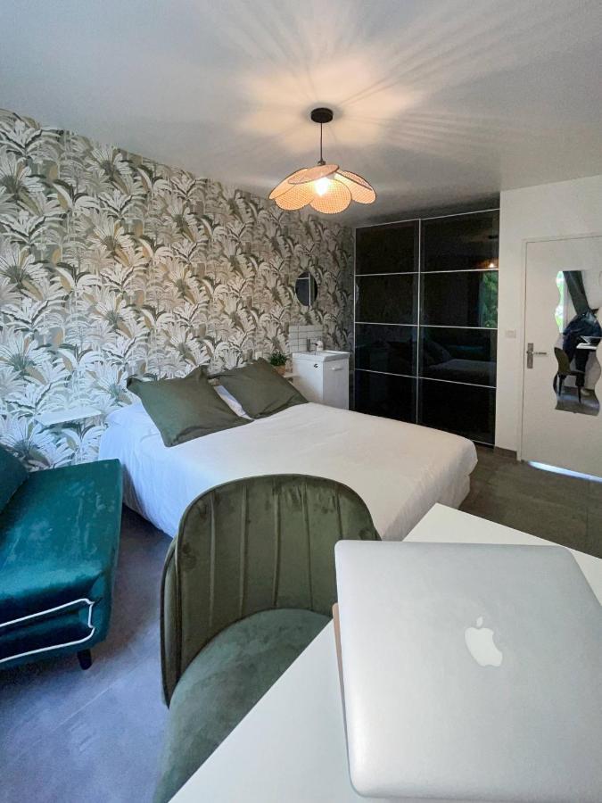 Auteuil • 4 Chambres • Wifi • Metro A 400M Rennes Exteriör bild